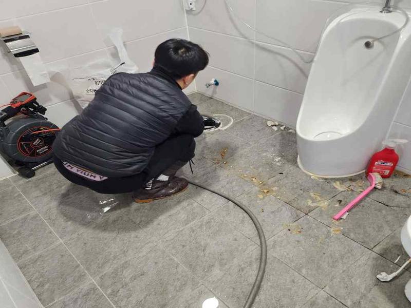 광진구 소변기·상가 배관 작업사례 7